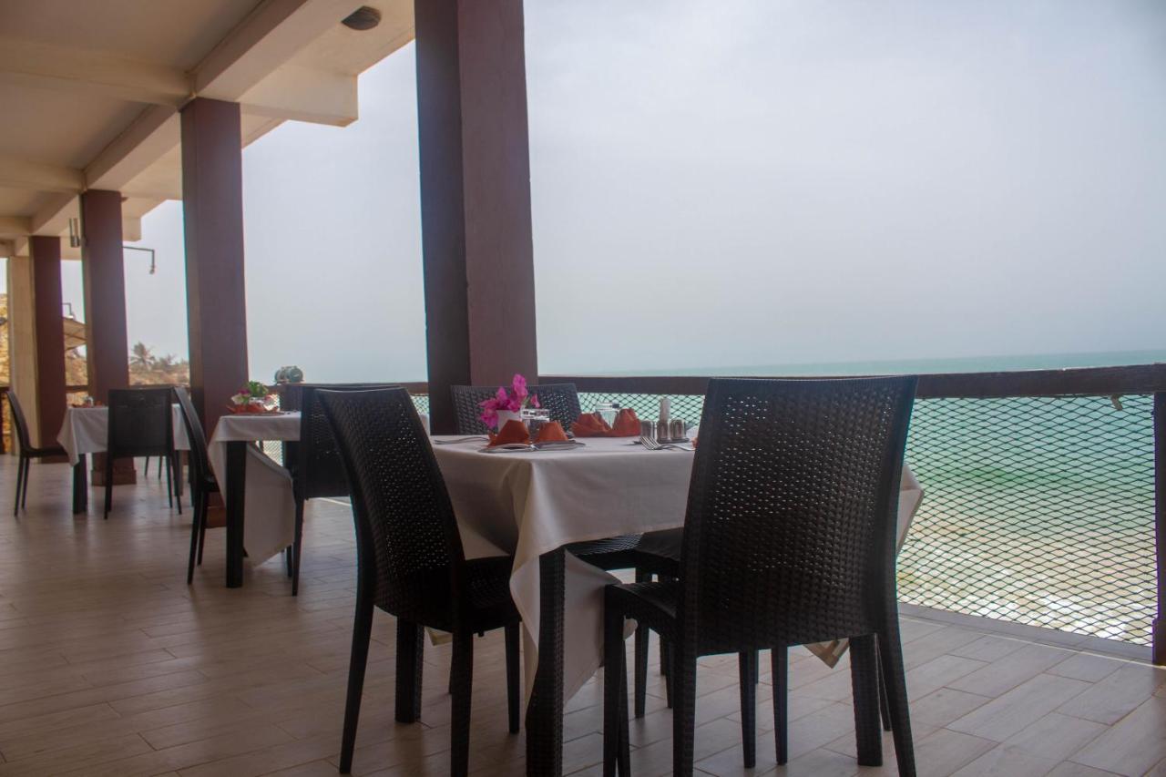 Iris Hotel Toubab Dialaw Luaran gambar
