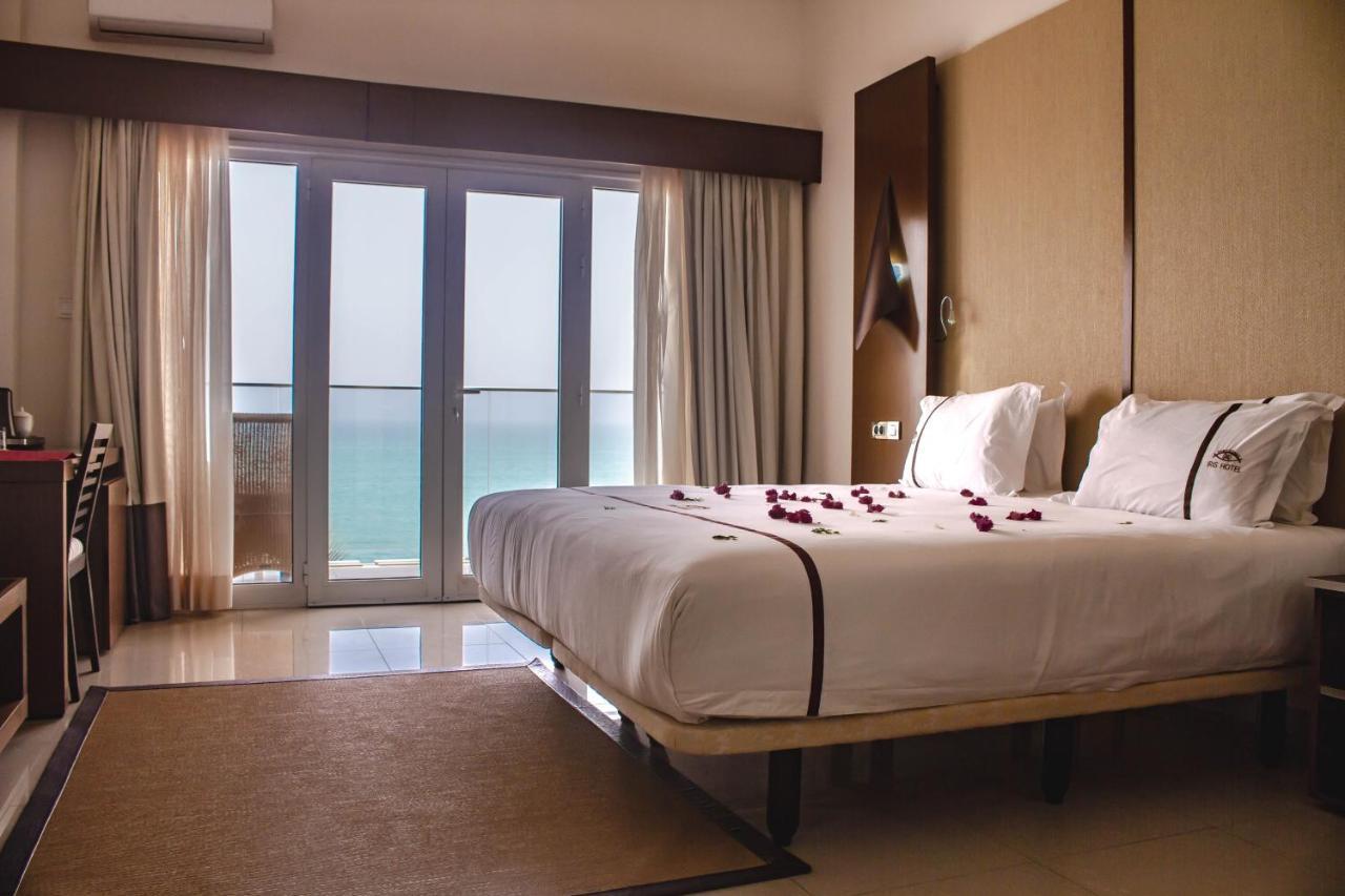 Iris Hotel Toubab Dialaw Luaran gambar