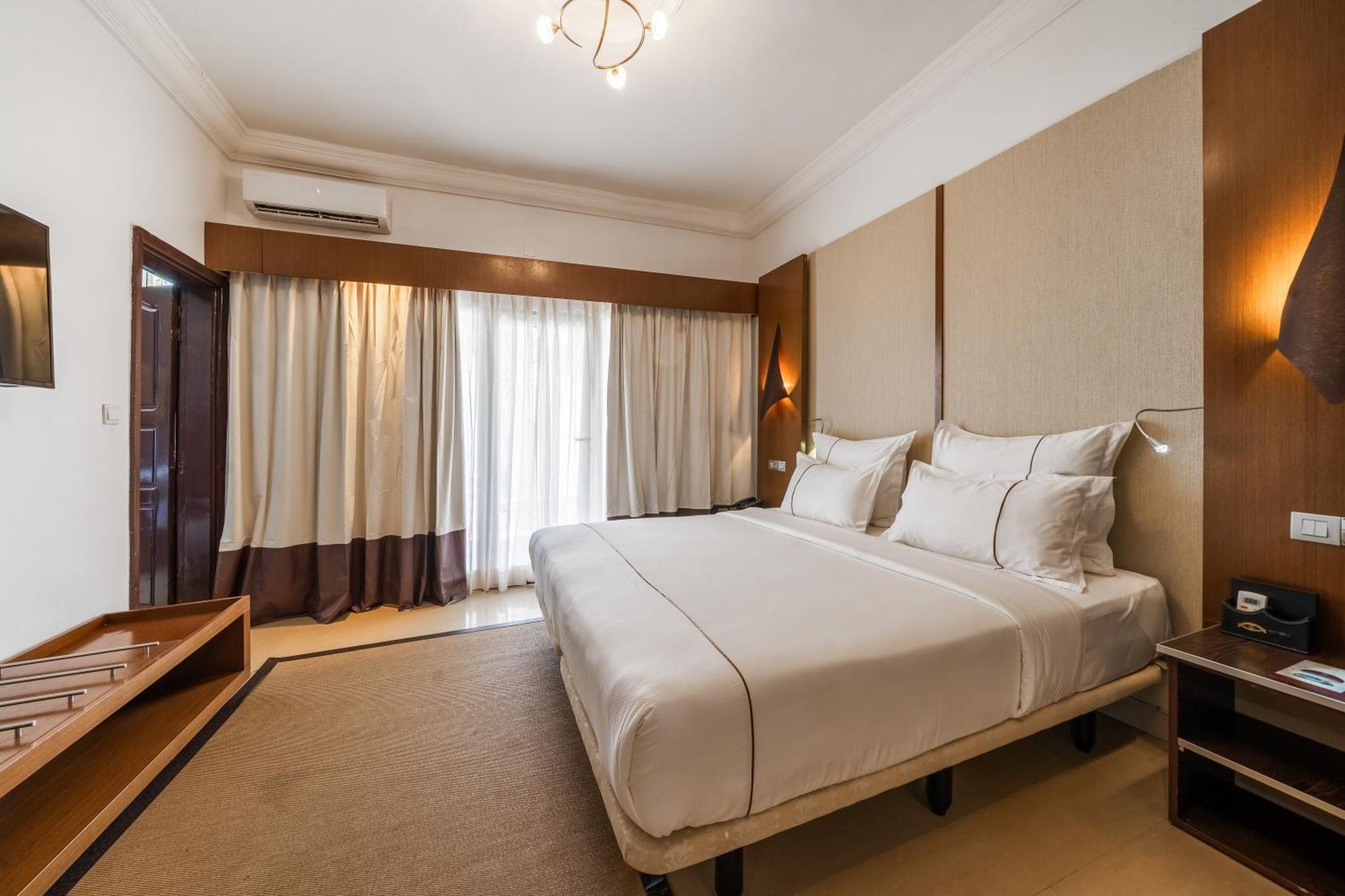 Iris Hotel Toubab Dialaw Luaran gambar